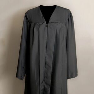 Unisex Jostens Bachelor Graduation Gown Size 5'7 -5'9 Black